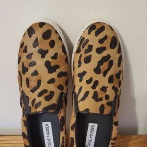 Steve Madden Tan and Black Animal Print Slip-Ons
